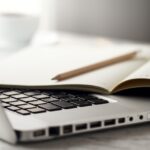 Utbildning - papper och laptop